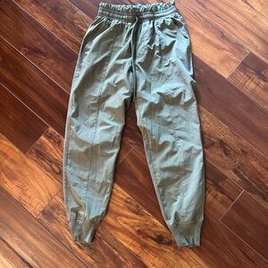 Abercrombie & Fitch Women’s Jogger